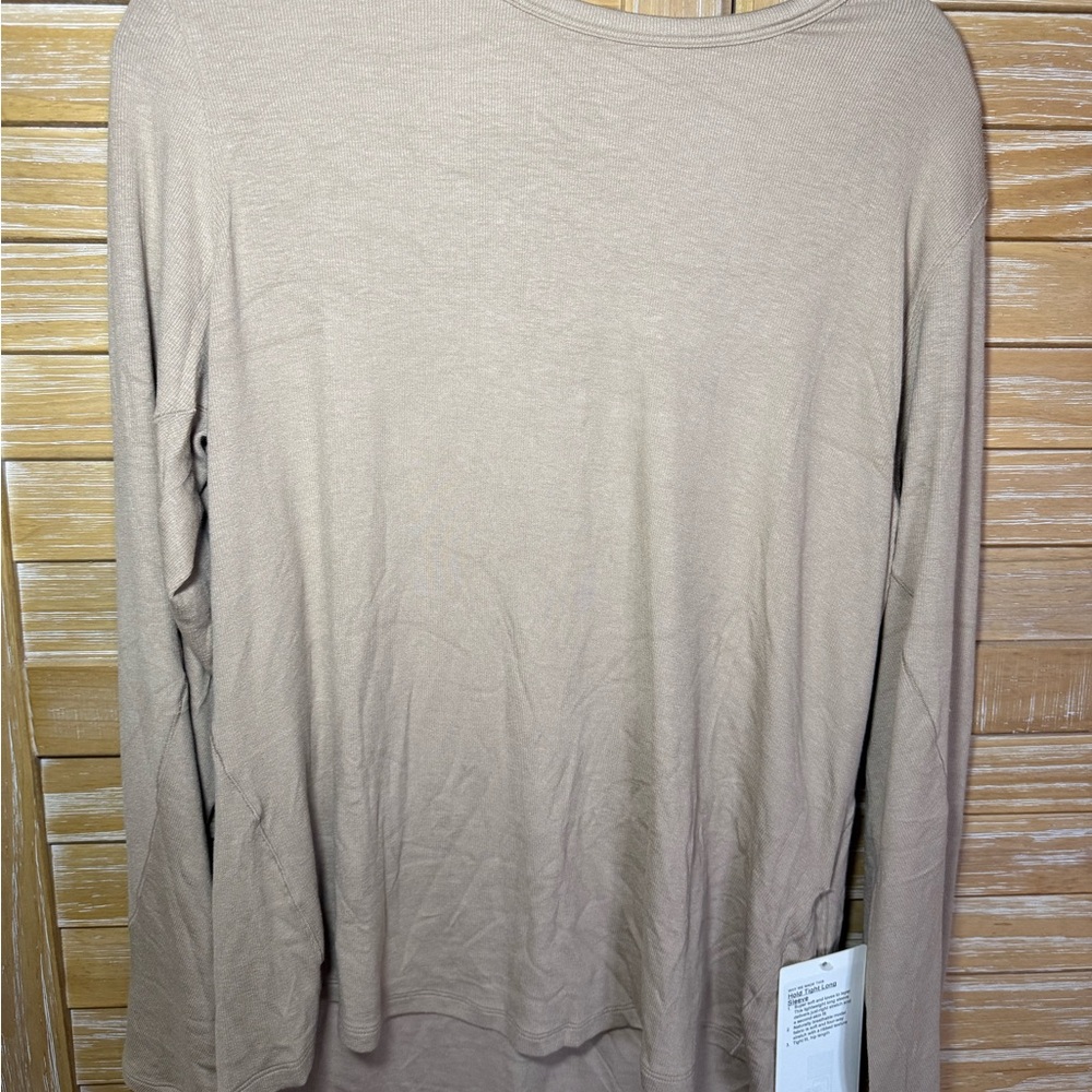 Lululemon long sleeve hold tight tee in nutmeg brand new with tags size 20 women